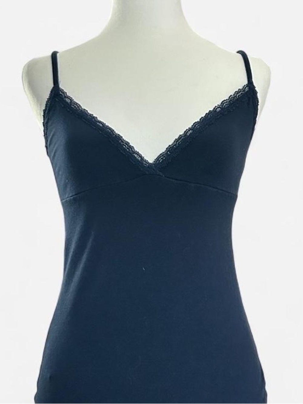 Brandy melville john galt navy lace trim tiffany tank